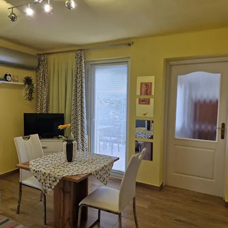 Silver Zsory Ii. Apartment *